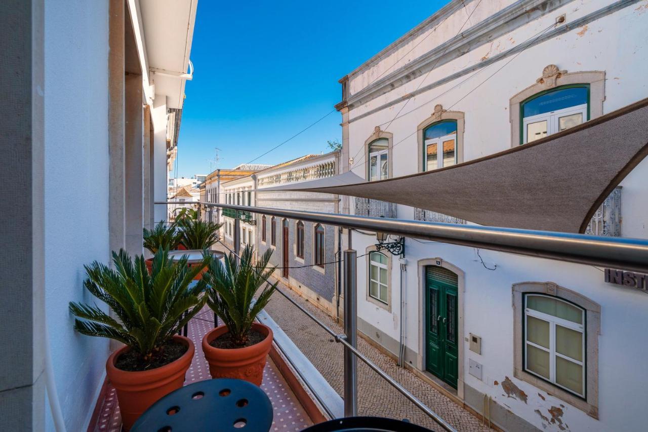 Happen!Ng 2 Hotel Faro Exterior photo